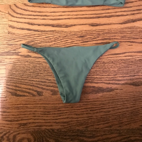 Green Bikini Set - Picture 5 of 5